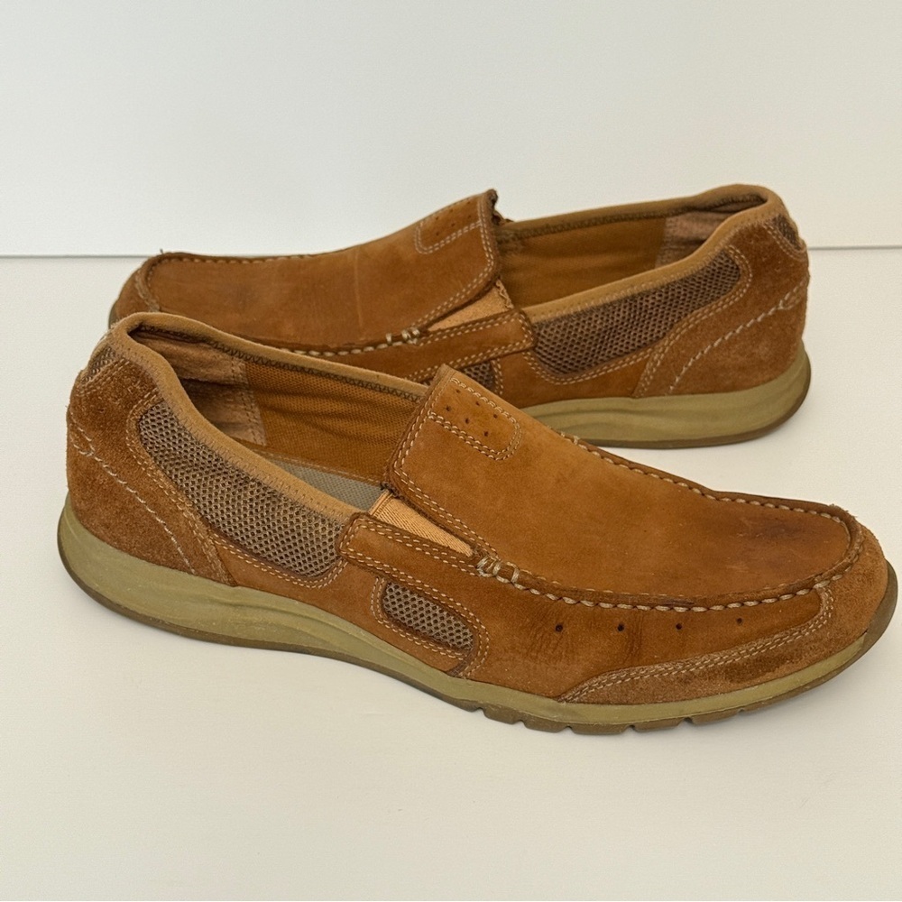 Clarks Tan Leather Slip-On Loafers Men Size 9.5M